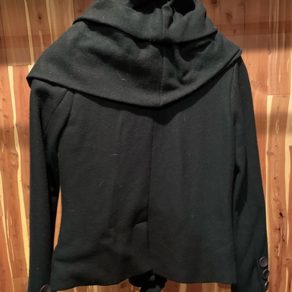 Black Stacey Zhang ruffle neck jacket in S - Picture 2 of 4